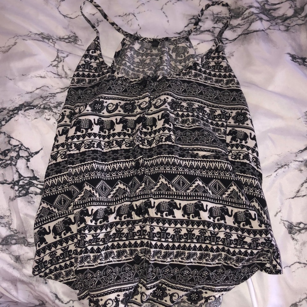 halter top🖤🐘
